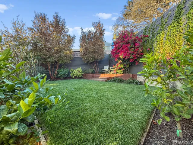 $1,995,000 | 136 Bradford Street, San Francisco, CA 94110