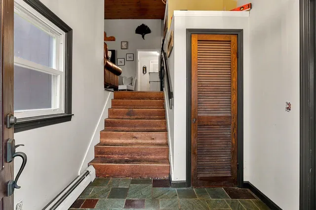 $525,000 | 415 Savage Road, Milford, NH 03055