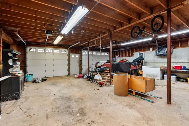 $525,000 | 415 Savage Road, Milford, NH 03055