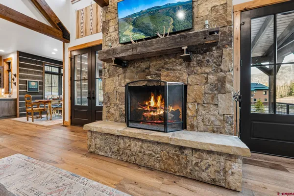$1,975,000 | 27 Meadow Circle, Durango, CO 81301