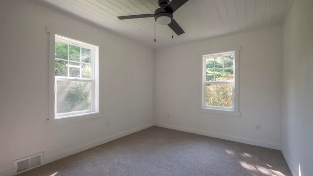 $314,900 | E2059 North Westgate Acres Road, Waupaca, WI 54981