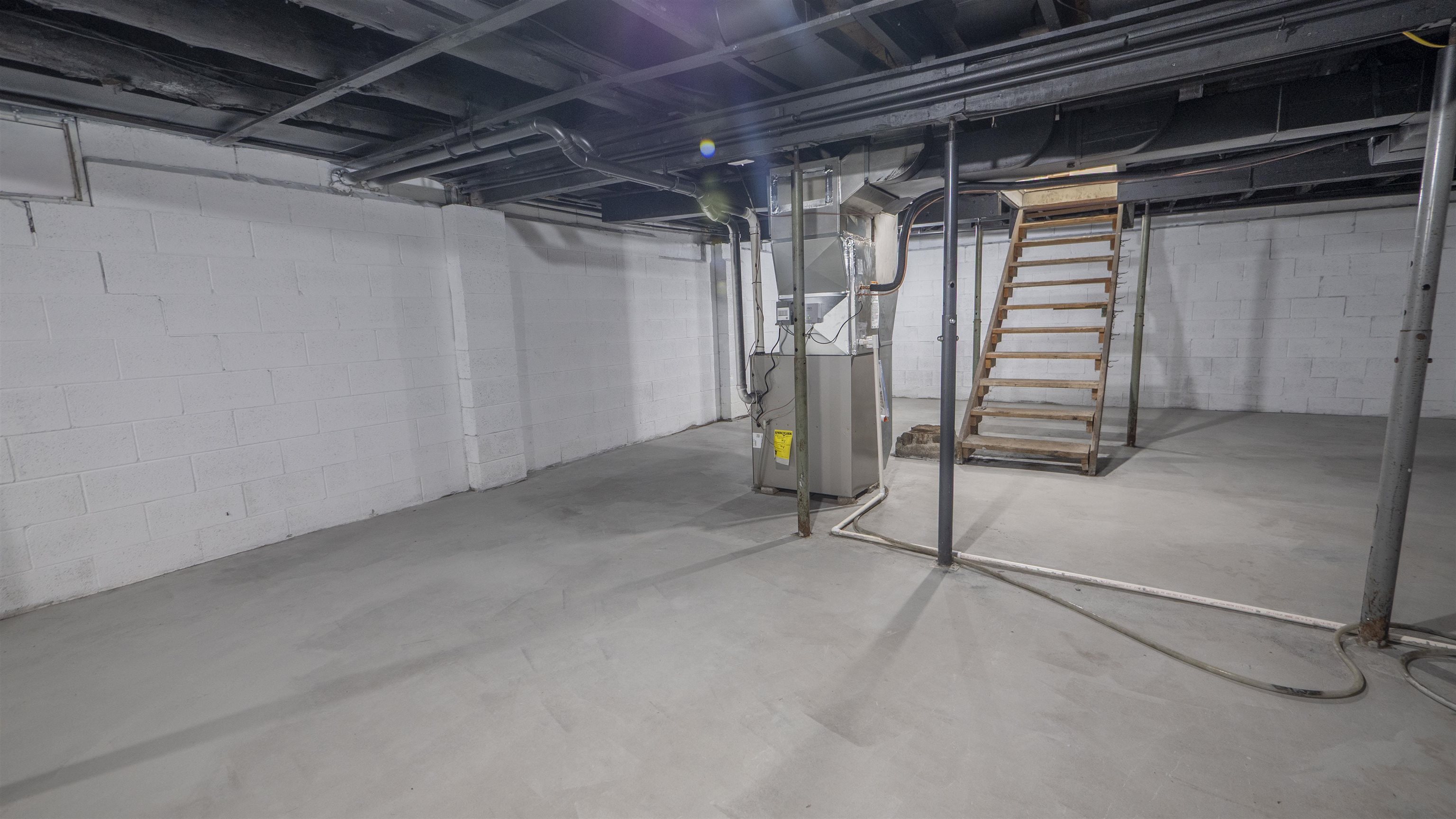 E2059 North Westgate Acres Road Waupaca, WI 54981 - Photo 32 of 36