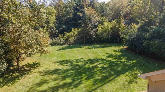 $314,900 | E2059 North Westgate Acres Road, Waupaca, WI 54981