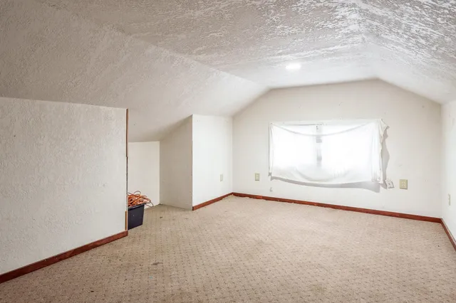 $60,000 | 2207 7th Street, Rockford, IL 61104