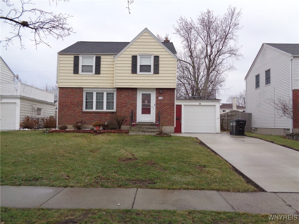 132 June Road Tonawanda, NY 14217 - Photo 2 of 44 Gallery Image 2