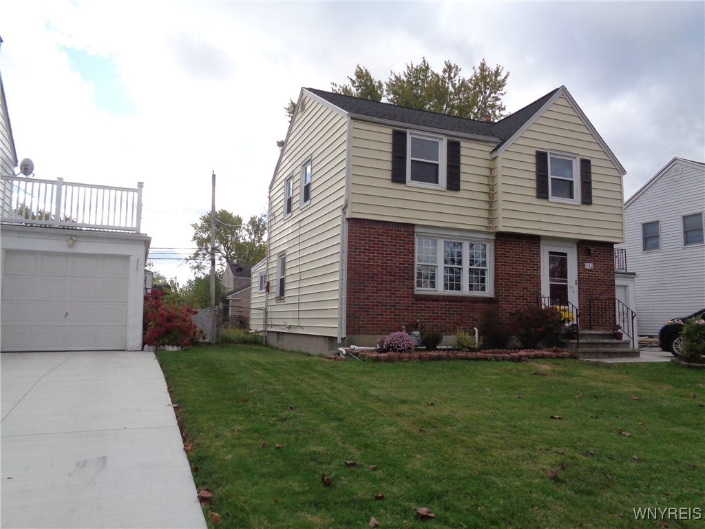 132 June Road Tonawanda, NY 14217 - Photo 3 of 44 Gallery Image 3