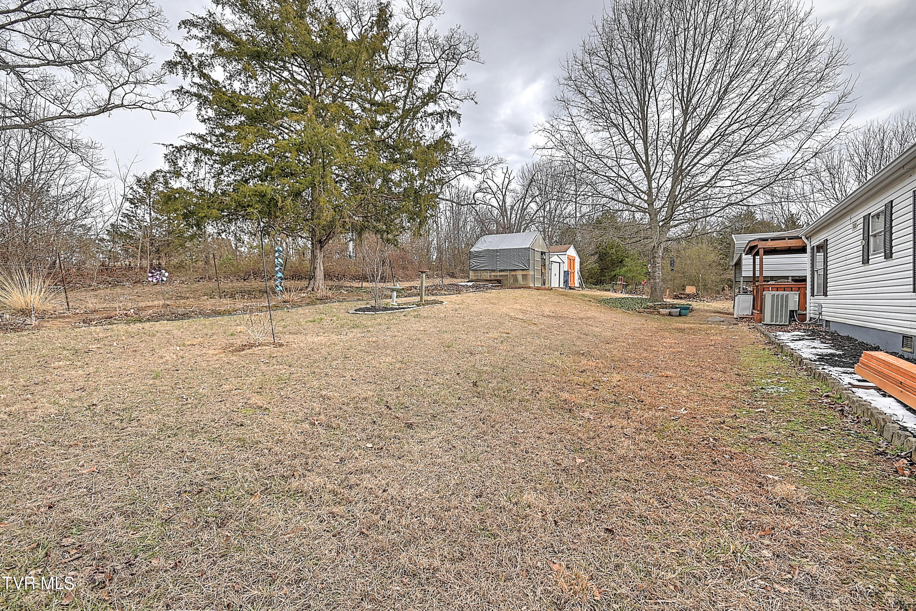 715 Links Mill Road Greeneville, TN 37743 - Photo 11 of 46 715 Links Mill RD - SMiller-29