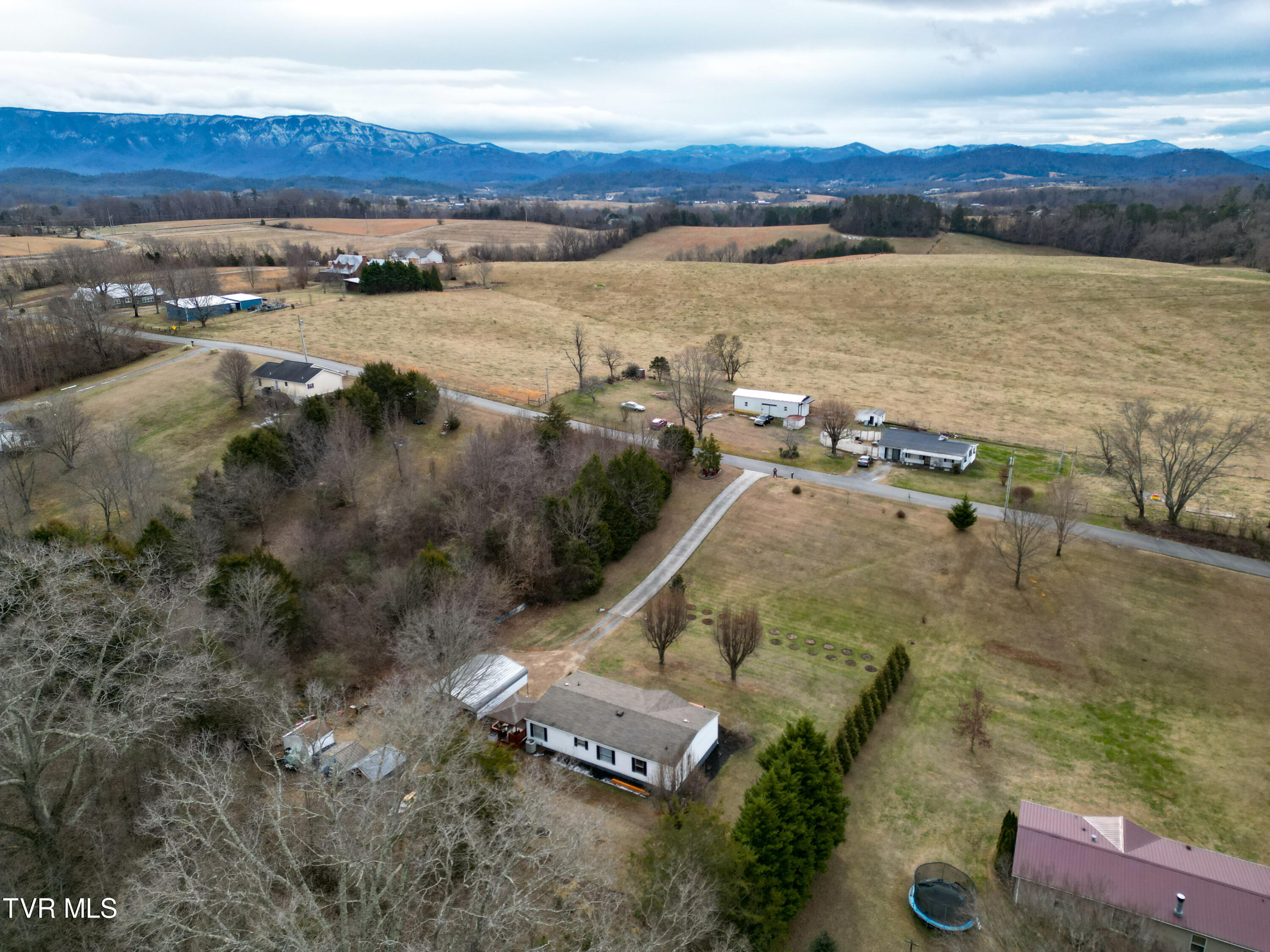 715 Links Mill Road Greeneville, TN 37743 - Photo 40 of 46 715 Links Mill RD - Drone-SMiller-11