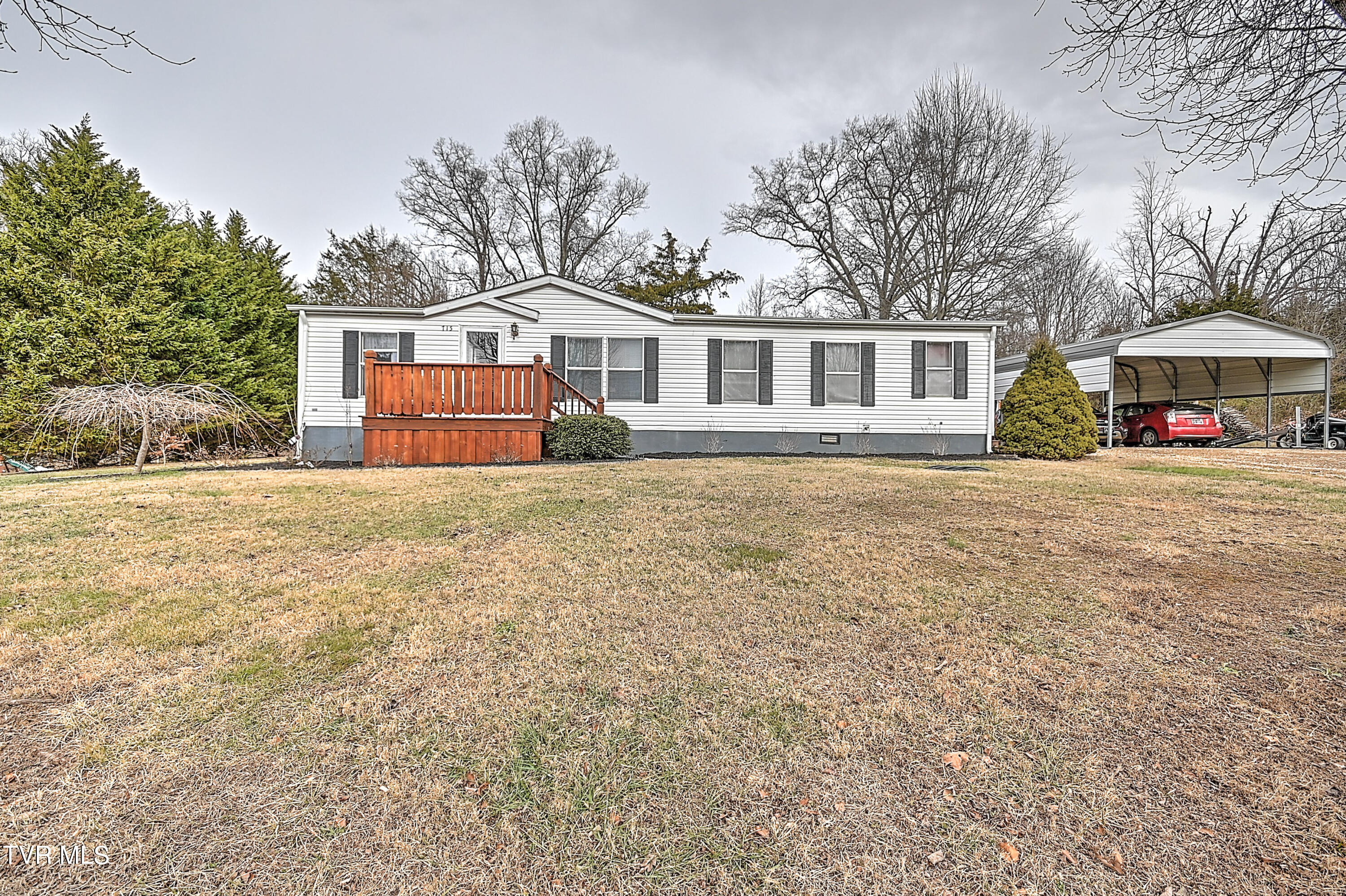 715 Links Mill Road Greeneville, TN 37743 - Photo 4 of 46 715 Links Mill RD - SMiller-31
