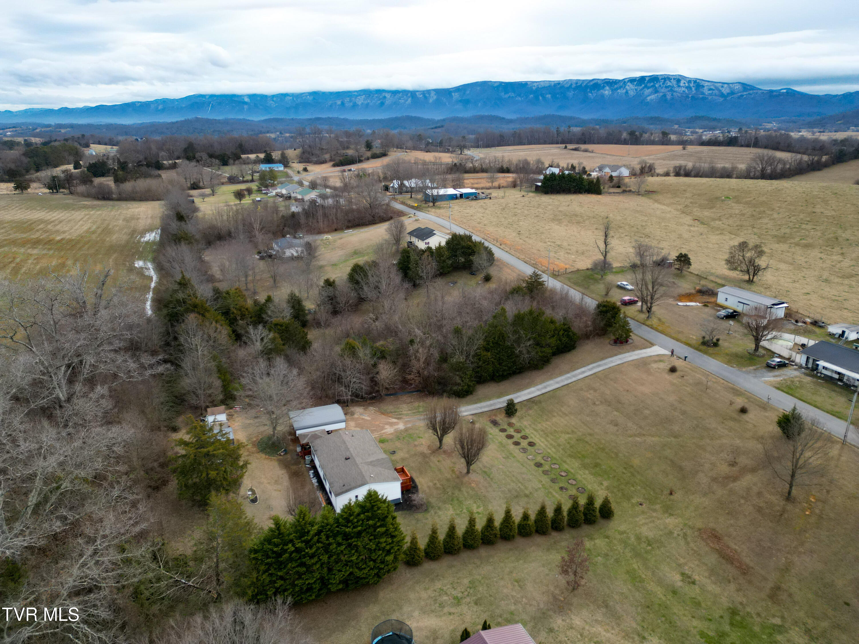 715 Links Mill Road Greeneville, TN 37743 - Photo 41 of 46 715 Links Mill RD - Drone-SMiller-12