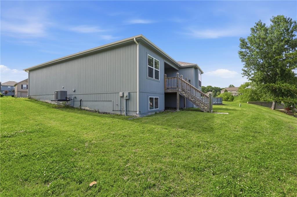 21709 North Ridge Peculiar, MO 64078 - Photo 58 of 60