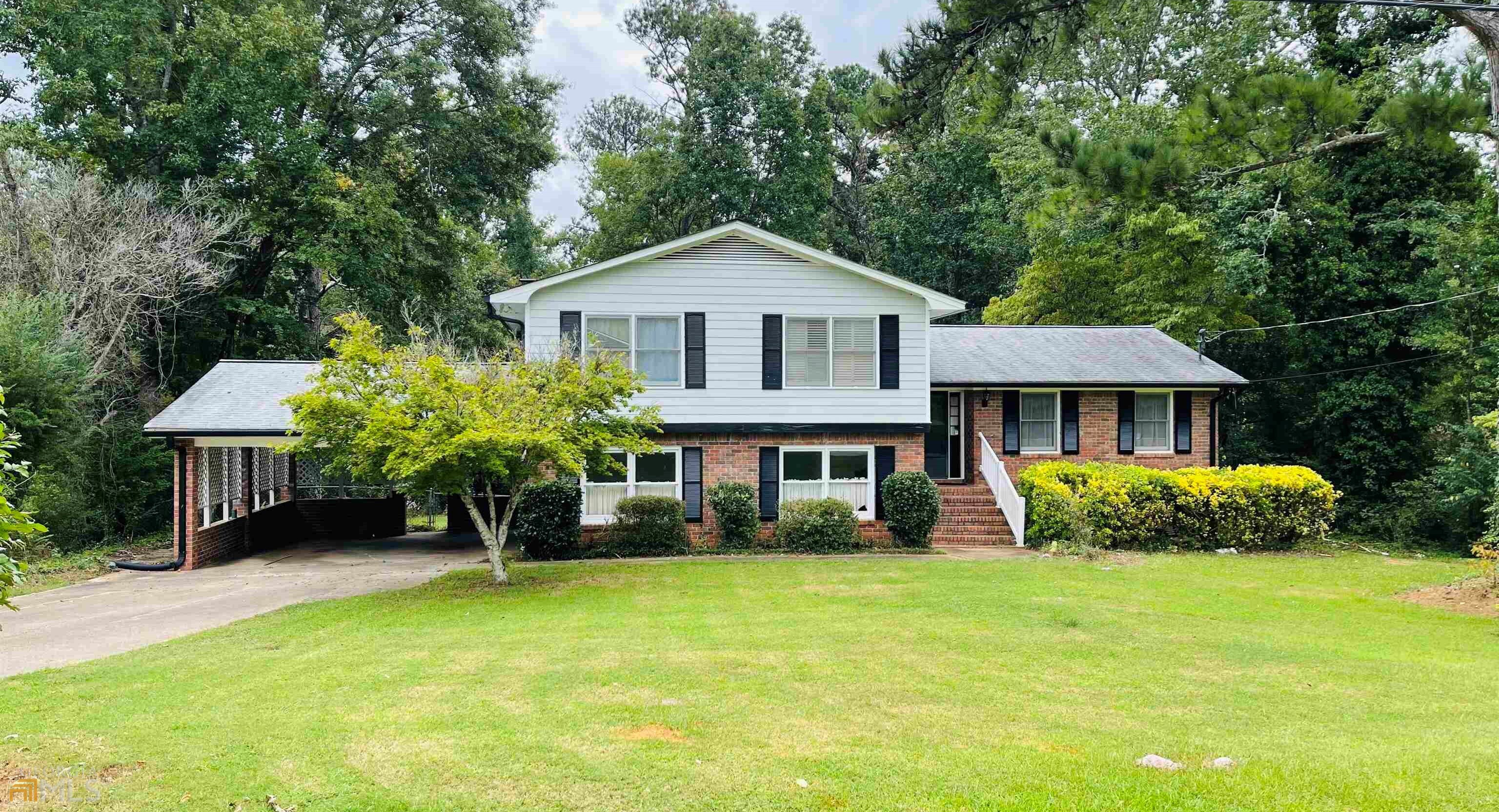 18 Sweetbriar Road Newnan, GA 30263 - Photo 1 of 1 Gallery Image 1