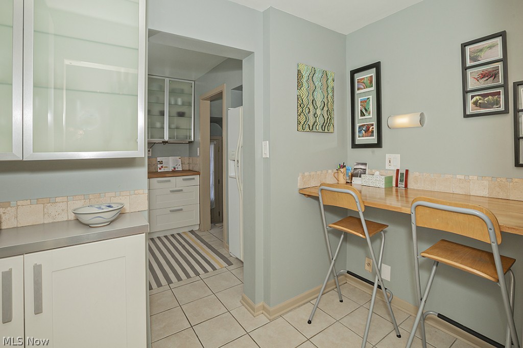 2522 Norfolk Road Cleveland, OH 44106 - Photo 14 of 25 Gallery Image 14