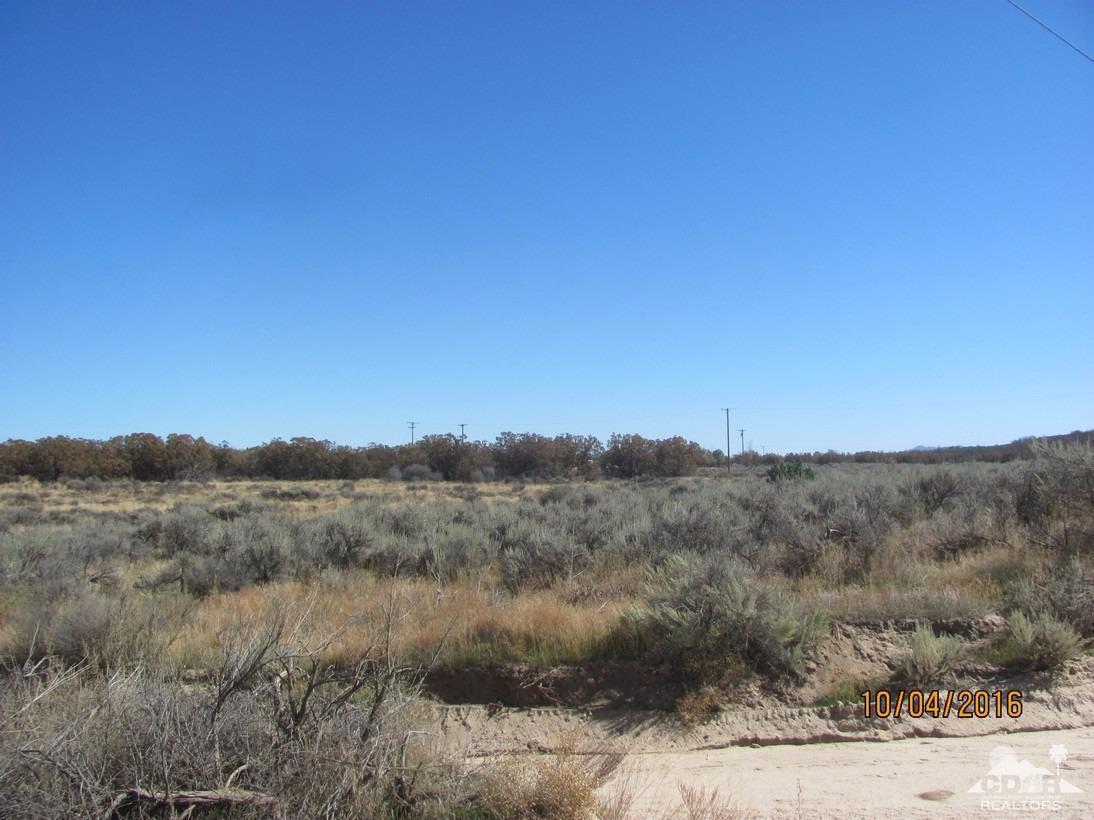 0 Howard Road Anza, CA 92539 - Photo 3 of 12 a view of a dry field