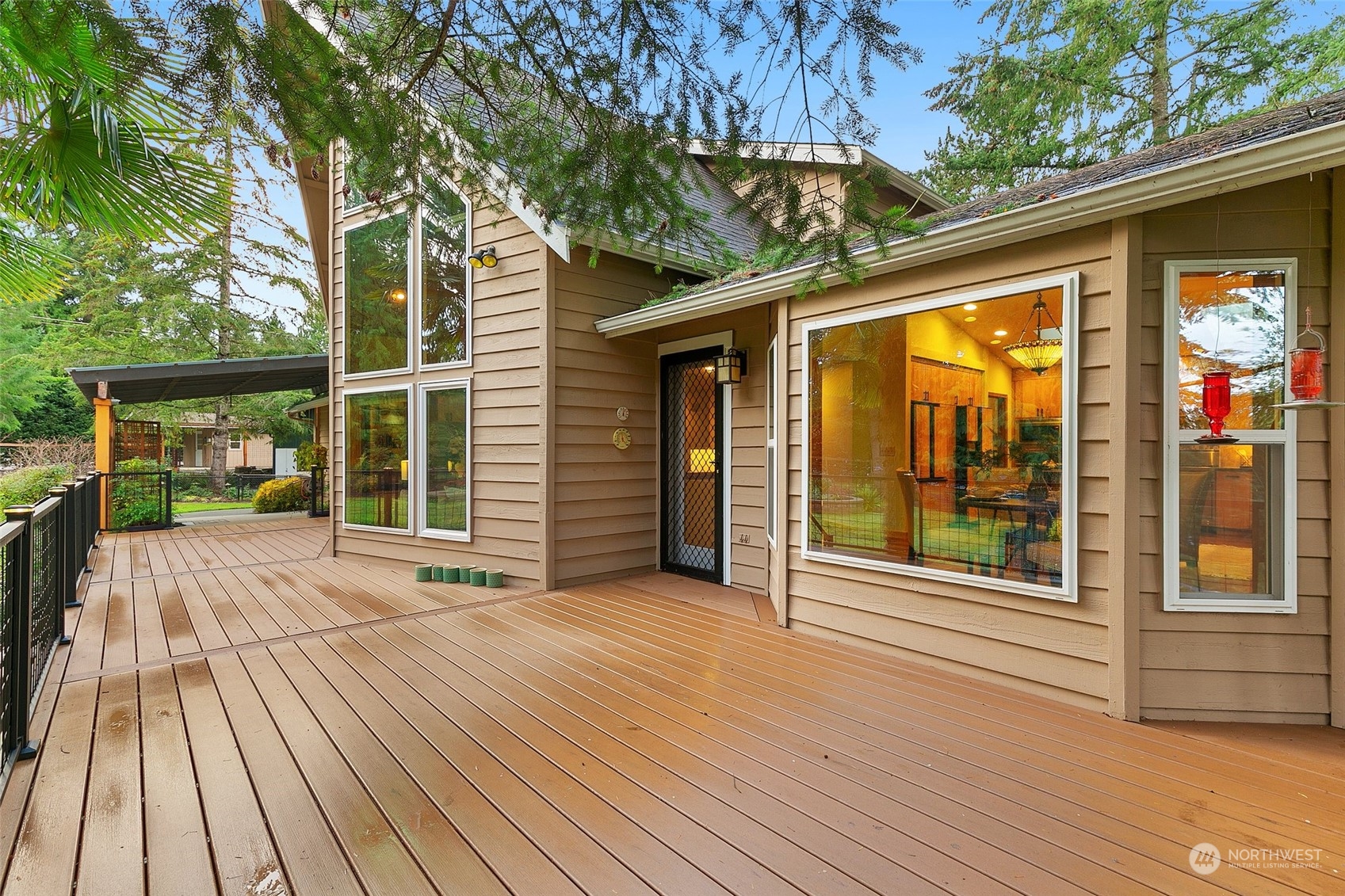 22214 Sweeney Road Southeast Maple Valley, WA 98038 - Photo 31 of 40 a view of outdoor space and deck