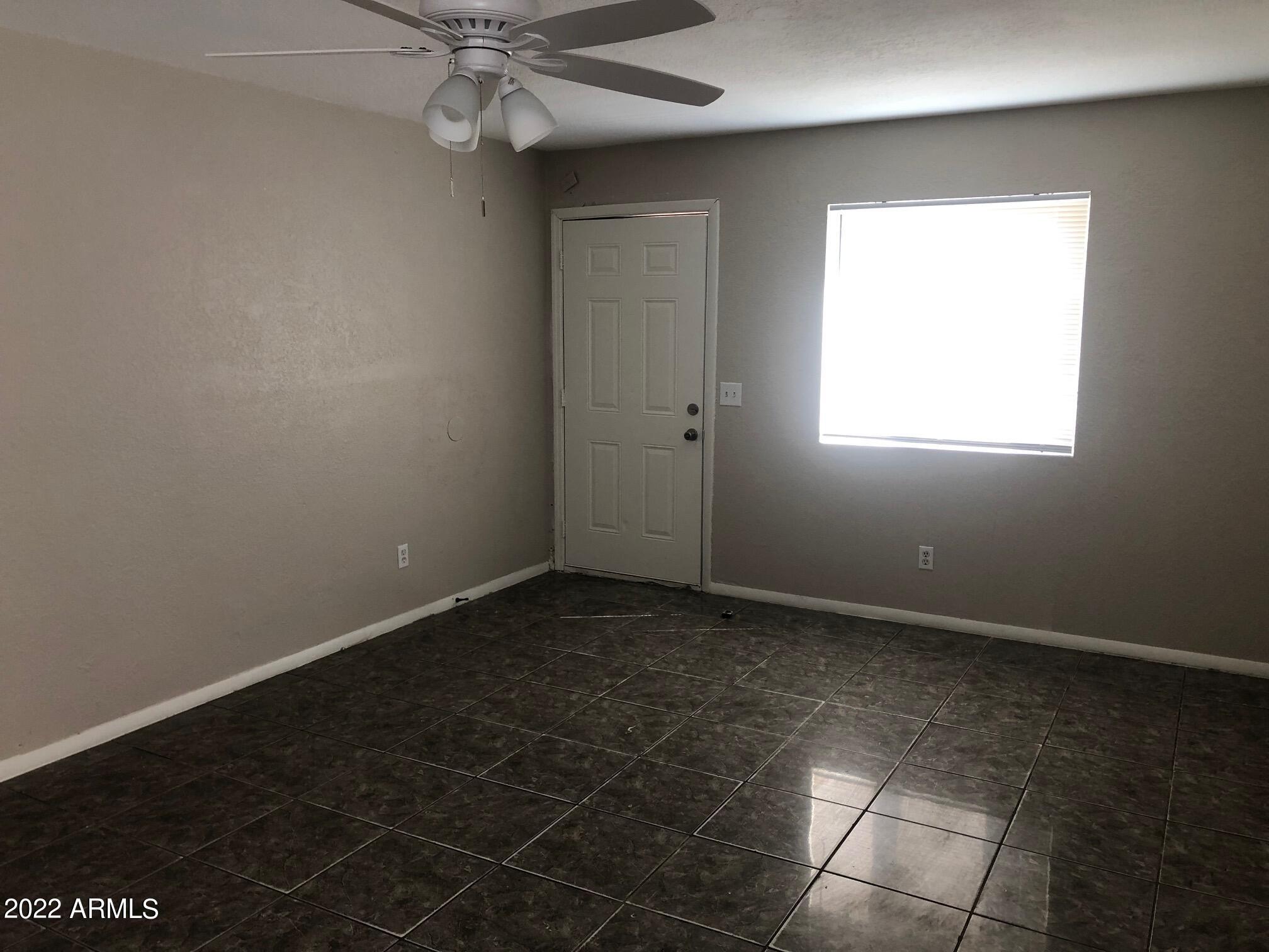 4211 South 3rd Street, Unit 101 Phoenix, AZ 85040 - Photo 2 of 9 IMG_3532