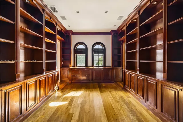 a outdoor view with a seating space