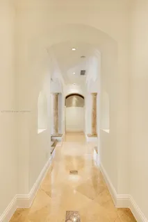 $6,500,000 | 9940 West Suburban Drive, Pinecrest, FL 33156