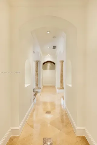 $6,500,000 | 9940 West Suburban Drive, Pinecrest, FL 33156