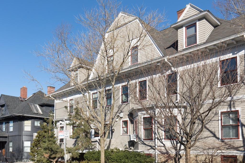 3 Whittier Street, Unit 3 Cambridge, MA 02140 - Photo 1 of 21