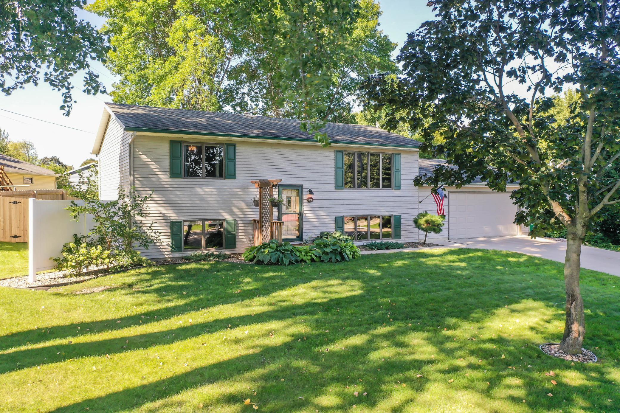 427 40th Ave Lane Northwest Rochester, MN 55901 - Photo 1 of 1 Gallery Image 1