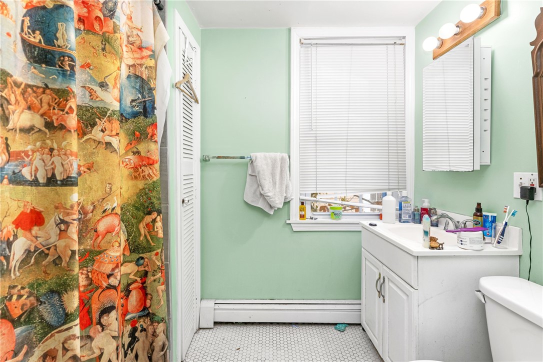 65 Arnold Street Providence, RI 02906 - Photo 24 of 37