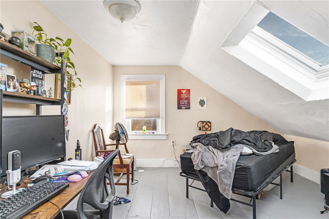 65 Arnold Street Providence, RI 02906 - Photo 27 of 37