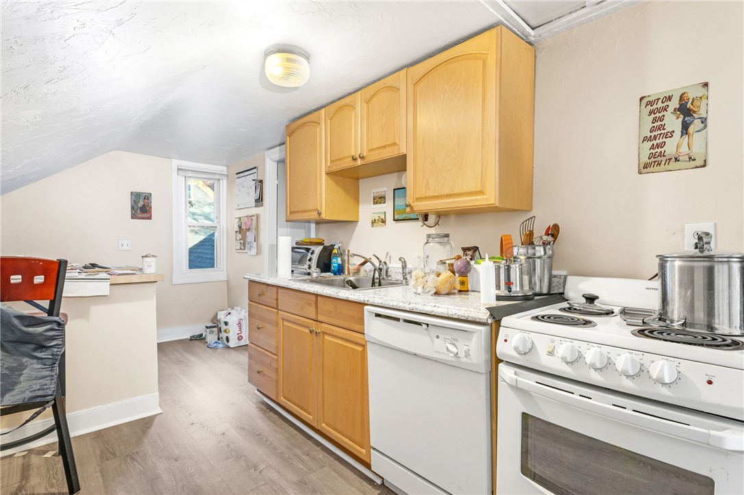 65 Arnold Street Providence, RI 02906 - Photo 30 of 37