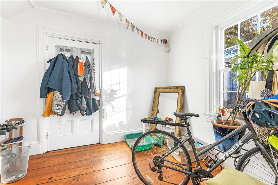 65 Arnold Street Providence, RI 02906 - Photo 9 of 37