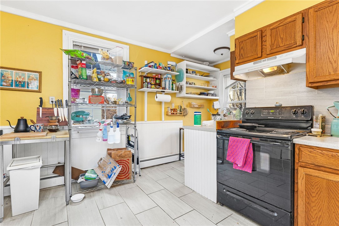 65 Arnold Street Providence, RI 02906 - Photo 10 of 37