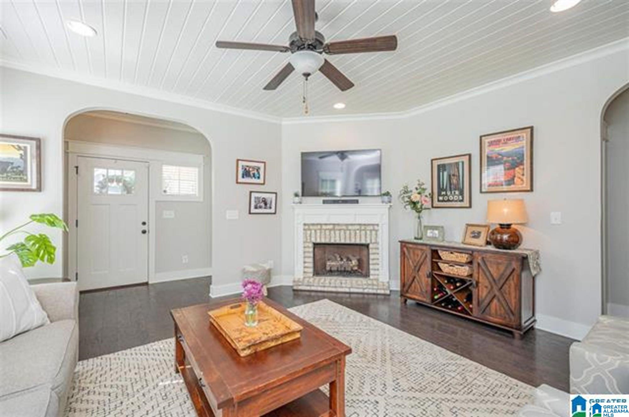 2937 Montevallo Park Road Birmingham, AL 35210 - Photo 3 of 12