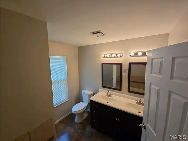 $314,000 | 1218 Saddlemaker Drive, St. Charles, MO 63304