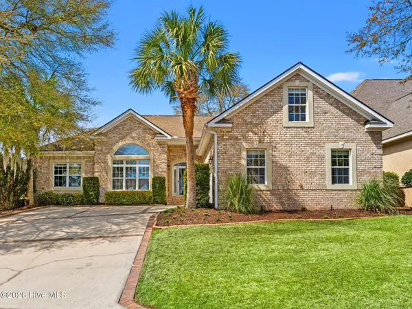 $850,000 | 502 Tradewind Court, North Myrtle Beach, SC 29582