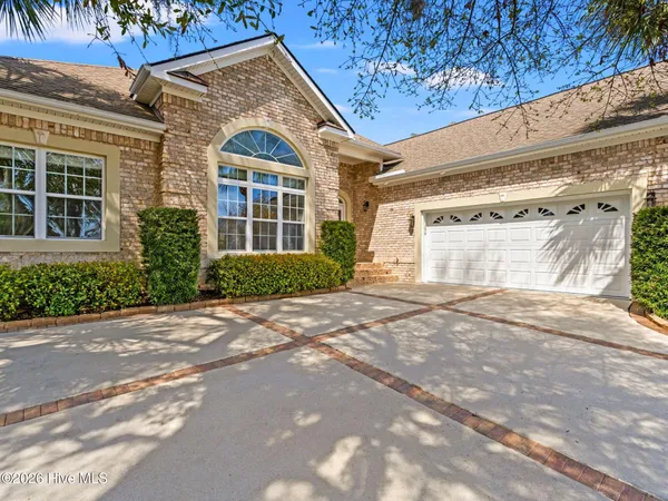 $850,000 | 502 Tradewind Court, North Myrtle Beach, SC 29582