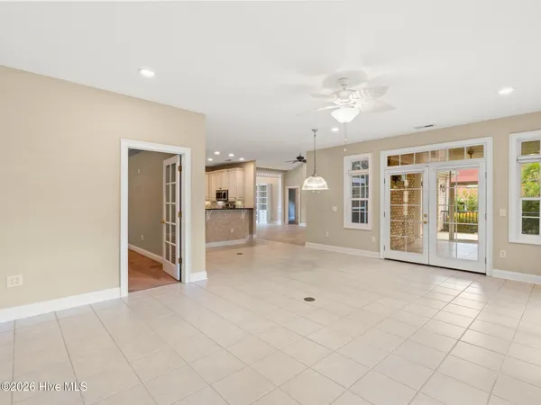 $850,000 | 502 Tradewind Court, North Myrtle Beach, SC 29582