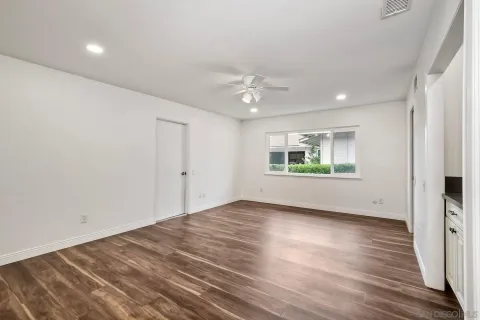 $949,000 | 12085 Calle De Maria, San Diego, CA 92128