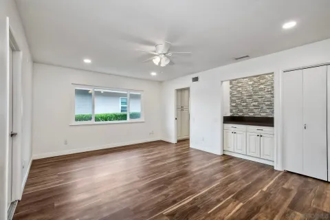 $949,000 | 12085 Calle De Maria, San Diego, CA 92128