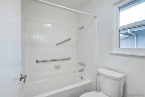 $949,000 | 12085 Calle De Maria, San Diego, CA 92128