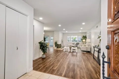 $949,000 | 12085 Calle De Maria, San Diego, CA 92128