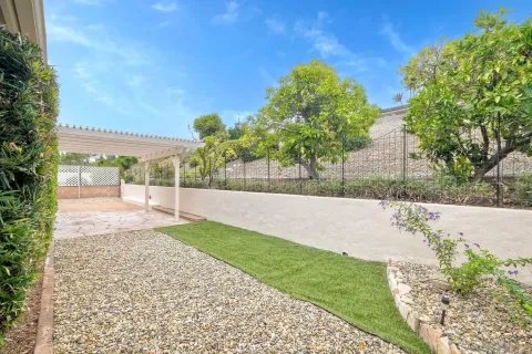 $949,000 | 12085 Calle De Maria, San Diego, CA 92128