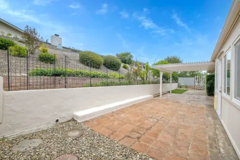 $949,000 | 12085 Calle De Maria, San Diego, CA 92128