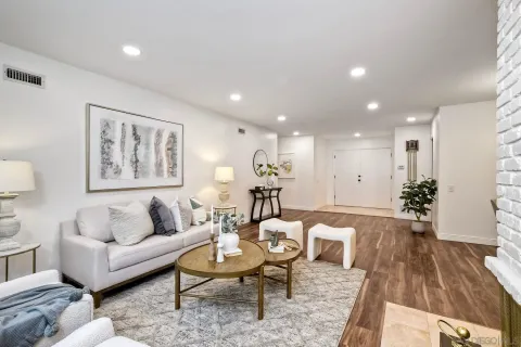 $949,000 | 12085 Calle De Maria, San Diego, CA 92128