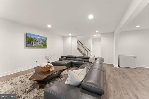 $1,749,828 | 23932 Nightsong Court, Aldie, VA 20105