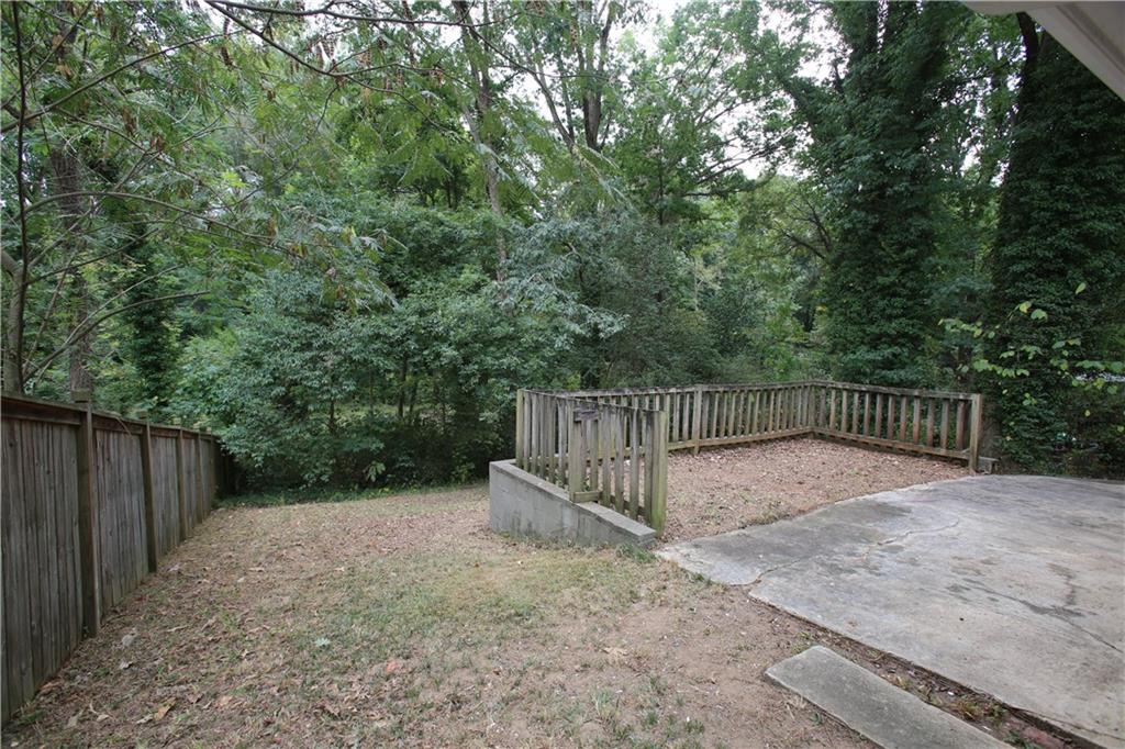 3093 Thrasher Circle Decatur, GA 30032 - Photo 6 of 42 Gallery Image 6
