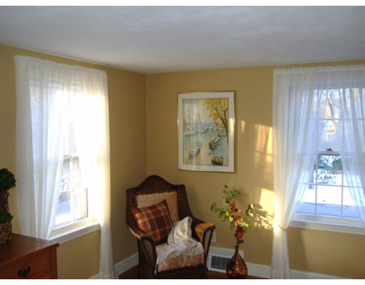 108 Eton Road Longmeadow, MA 01106 - Photo 17 of 22 Gallery Image 17