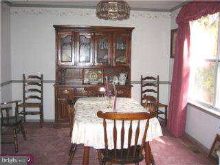 906 Longfield Road Glenside, PA 19038 - Photo 3 of 6 Gallery Image 3