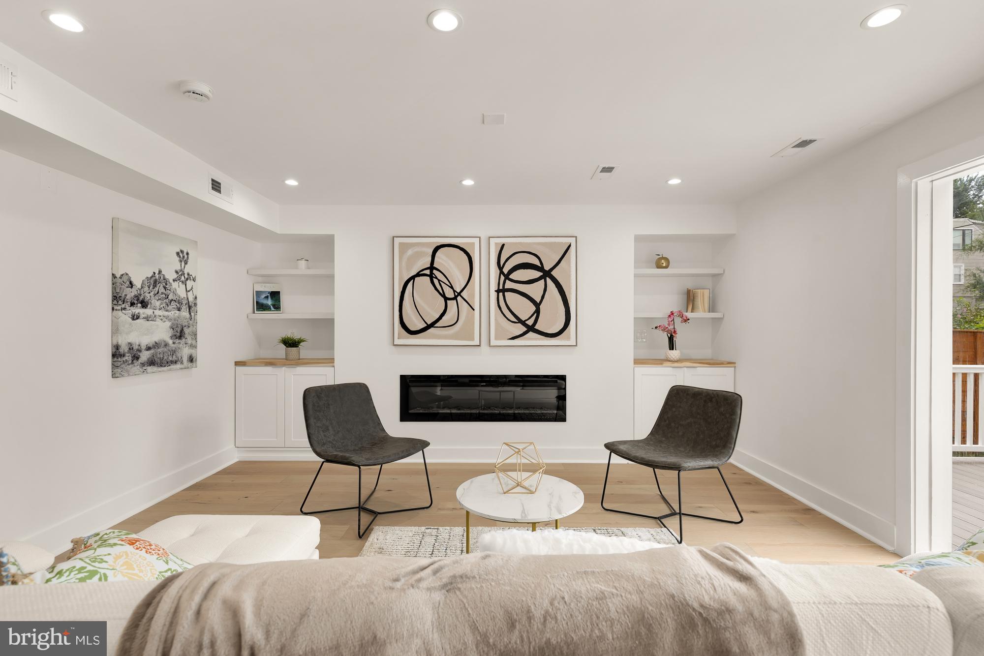 4324 Yuma Street Northwest Washington, DC 20016 - Photo 16 of 56 Recessed lighting