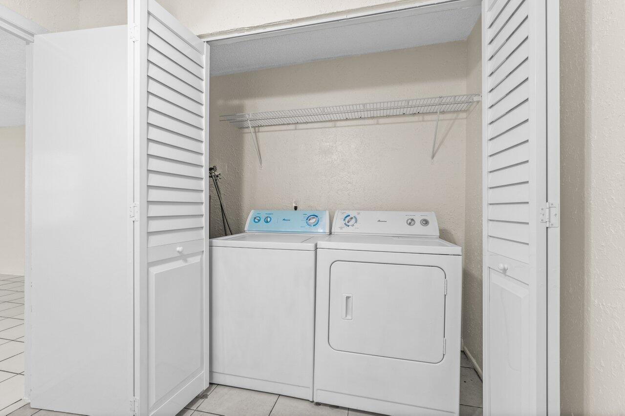 4907 Gulfstream Road Lake Worth, FL 33461 - Photo 12 of 20 012-4907GulfstreamRoad-LakeWorthBeach-FL