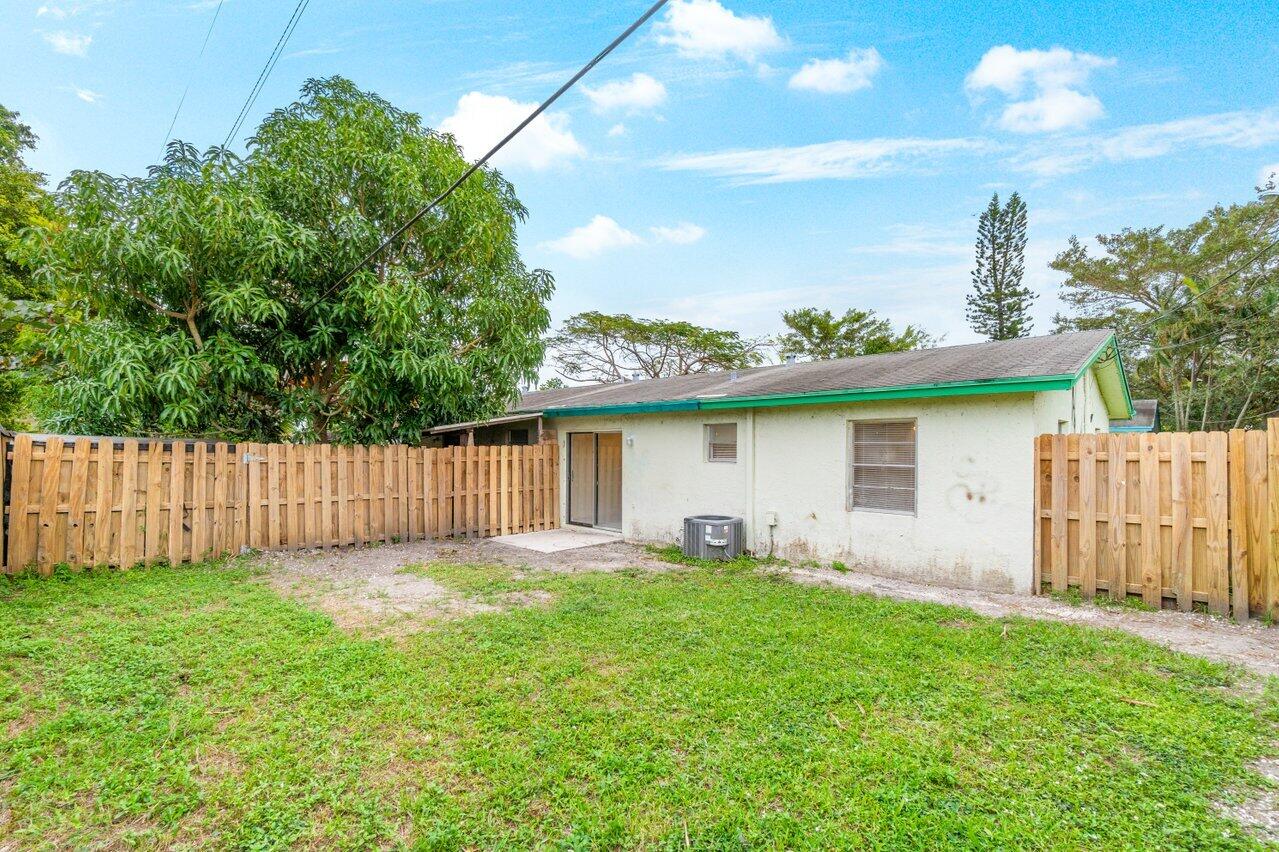 4907 Gulfstream Road Lake Worth, FL 33461 - Photo 20 of 20 020-4907GulfstreamRoad-LakeWorthBeach-FL