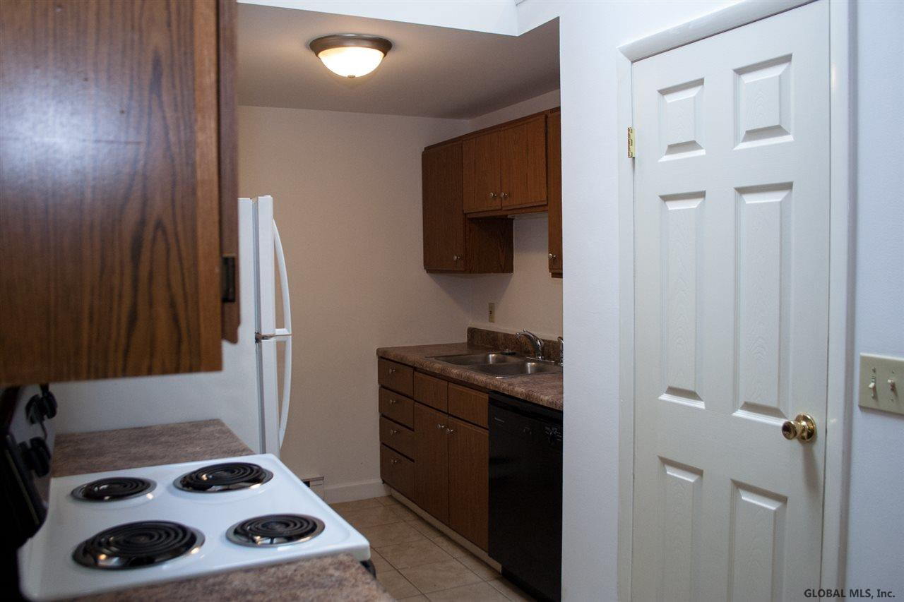 273 Thimbleberry Road Malta, NY 12020 - Photo 5 of 15 Photo 5